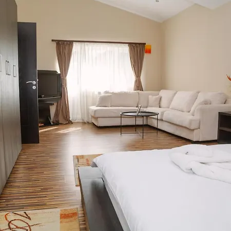 донука * פניצ'ישטה