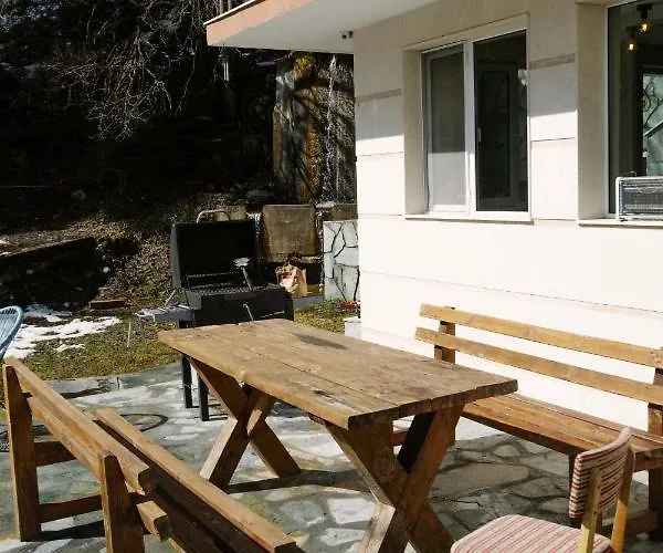 донука * Panichishte